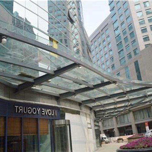 丰联广场增加雨棚