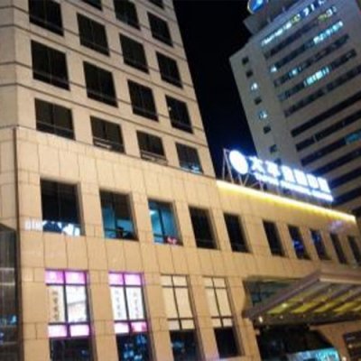 京汇大厦外立面及屋顶钢架维修